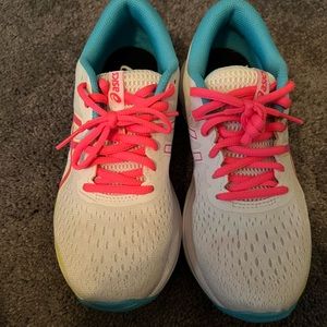 ASICS size 7